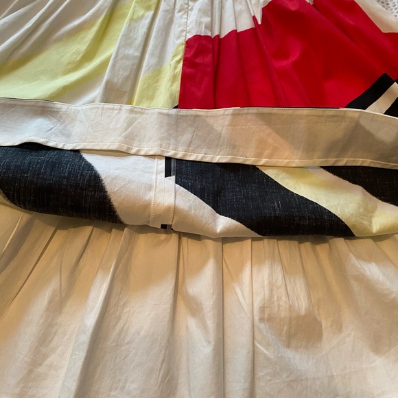 Prada white swirl print - Picture 11 of 14